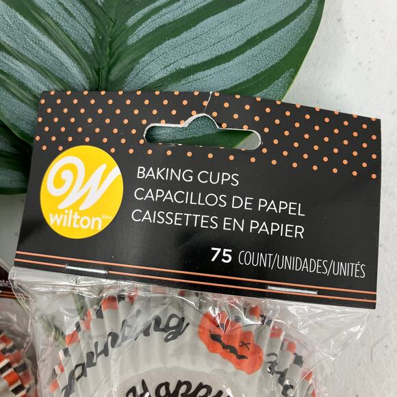 Wilton White Orange Pumpkin Halloween Happy Haunting Baking Cupcake Cups Liners - Picture 2 of 4